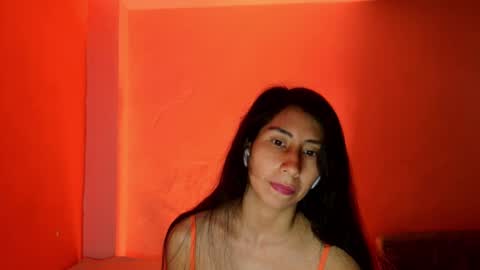 MoonLipson online show from January 22, 2025, 12:17 pm