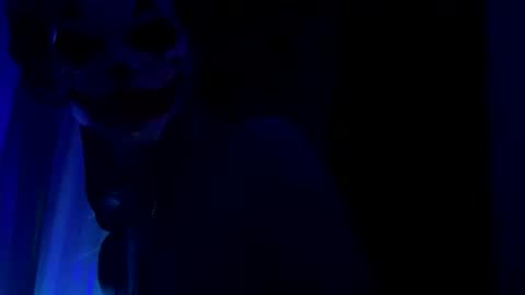 mm959811 online show from April 12, 2026, 7:13 am