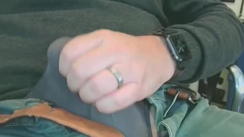 mmfan333 online show from October 31, 2025, 4:08 pm