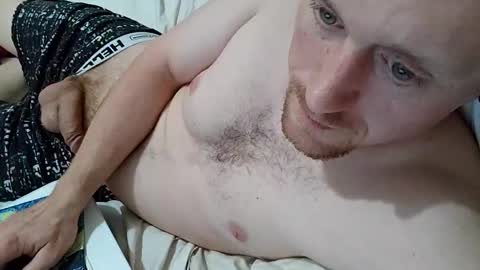 Snapshot of mmmgoodone chatting on November 17, 2025, 1:11 am mmmgoodone online show from November 17, 2025, 1:11 am