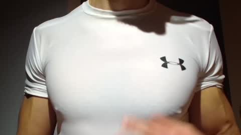 Snapshot of mmuscularman chatting on September 19, 2025, 7:32 am mmuscularman online show from September 19, 2025, 7:32 am