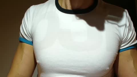 Snapshot of mmuscularman chatting on October 16, 2025, 8:15 am mmuscularman online show from October 16, 2025, 8:15 am