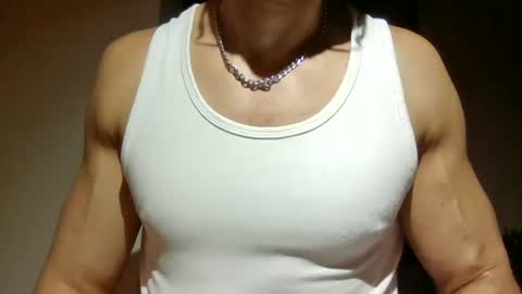 mmuscularman online show from June 16, 2026, 6:38 am