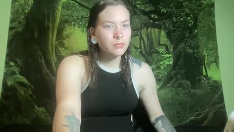 Misty online show from April 7, 2026, 2:45 am