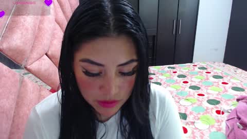 Catalina online show from April 10, 2026, 4:50 am