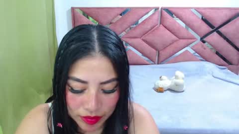 Snapshot of moan_sex1 chatting on June 13, 2026, 5:05 am Catalina online show from June 13, 2026, 5:05 am