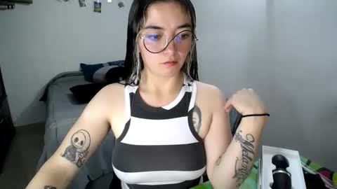 Sam online show from October 28, 2025, 10:52 am