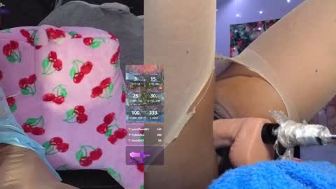 Snapshot of mocha_ chatting on December 15, 2024, 12:38 pm MOCHA   JAMES THE NPC  online show from December 15, 2024, 12:38 pm