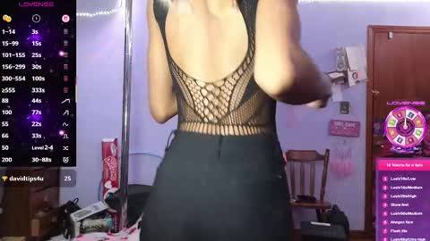 Snapshot of mocha_ chatting on March 3, 2025, 9:33 am MOCHA   JAMES THE NPC  online show from March 3, 2025, 9:33 am