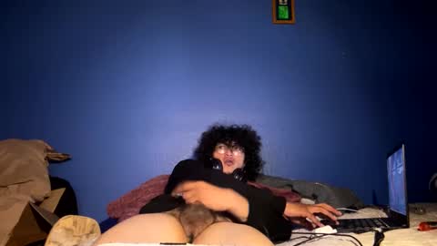 Snapshot of mochaandcreme chatting on March 12, 2025, 11:53 am mochaandcreme online show from March 12, 2025, 11:53 am