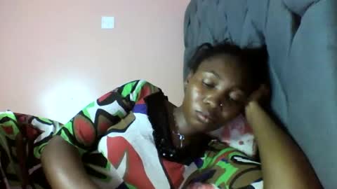 mochakei online show from October 4, 2025, 6:50 pm