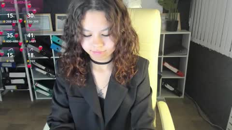 moco_choco online show from October 20, 2025, 1:28 am