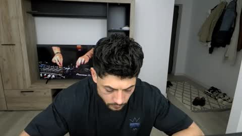 fitbody online show from March 8, 2026, 11:30 pm