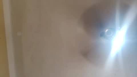 Snapshot of modelo_web18 chatting on March 2, 2026, 1:29 pm camilo online show from March 2, 2026, 1:29 pm