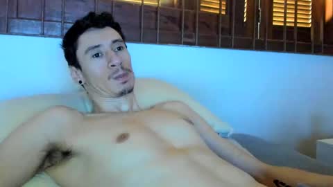 DigBreed online show from December 11, 2024, 8:07 pm