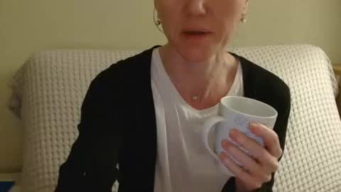 Aurora online show from February 12, 2026, 11:22 pm