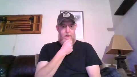 moeblick online show from January 7, 2025, 2:19 pm