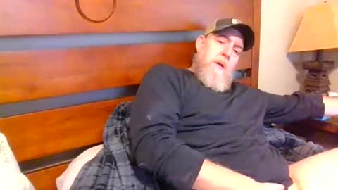 moeblick online show from January 12, 2025, 9:08 pm