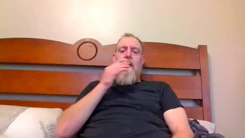 moeblick online show from February 23, 2025, 3:51 pm