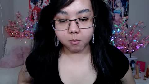 Snapshot of moertomlly chatting on March 26, 2026, 5:02 am Molly online show from March 26, 2026, 5:02 am