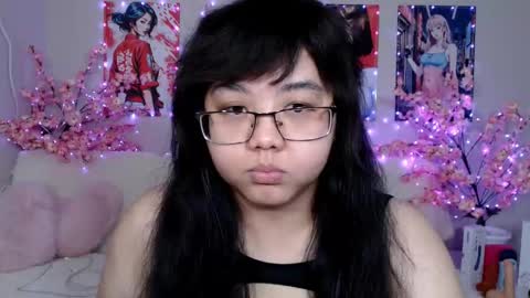 Snapshot of moertomlly chatting on April 12, 2026, 3:44 am Molly online show from April 12, 2026, 3:44 am