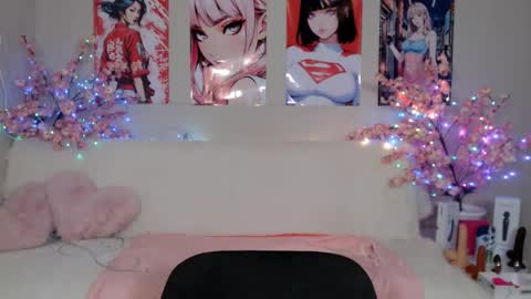 Snapshot of moertomlly chatting on April 16, 2026, 4:35 am Molly online show from April 16, 2026, 4:35 am