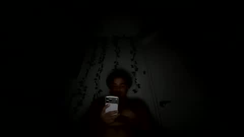 moexdesires online show from June 4, 2026, 5:35 am
