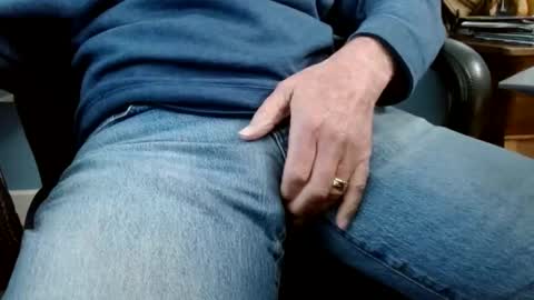 mohotr online show from October 24, 2025, 6:48 pm