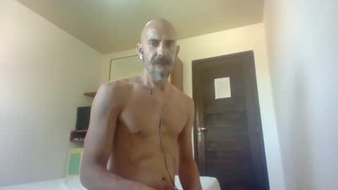 Snapshot of moica84 chatting on February 4, 2025, 11:38 am moica84 online show from February 4, 2025, 11:38 am