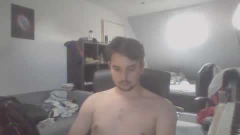 moistbreadstick online show from July 21, 2026, 5:26 pm