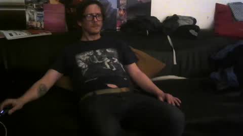 Snapshot of mojoflow39 chatting on February 2, 2025, 10:17 pm Fr online show from February 2, 2025, 10:17 pm