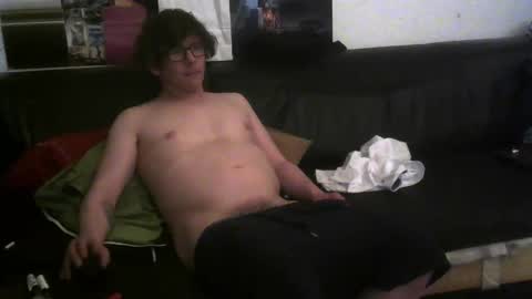 Snapshot of mojoflow39 chatting on March 2, 2025, 11:20 pm Fr online show from March 2, 2025, 11:20 pm