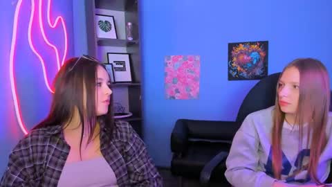 anna online show from March 18, 2026, 2:42 pm