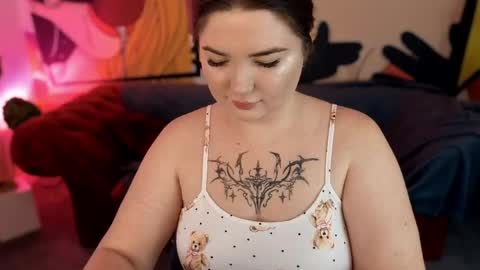 Rosa online show from June 8, 2026, 6:52 pm