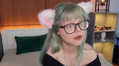 moliqin online show from July 23, 2026, 8:56 am
