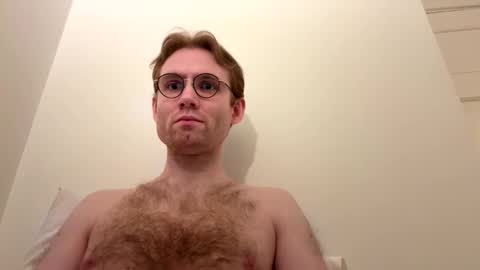 molliter online show from April 3, 2026, 12:30 am