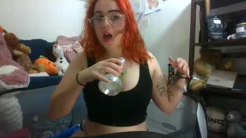 Molly Bee online show from February 16, 2026, 11:34 pm