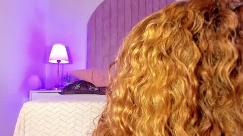 Snapshot of molly_jackson chatting on December 23, 2024, 6:05 pm Molly Jackson online show from December 23, 2024, 6:05 pm