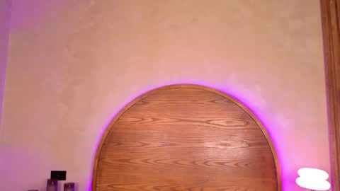 Molly Jackson online show from May 16, 2026, 12:51 am