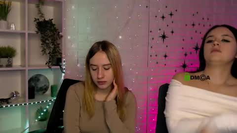 molly_lesser online show from December 18, 2025, 11:27 am