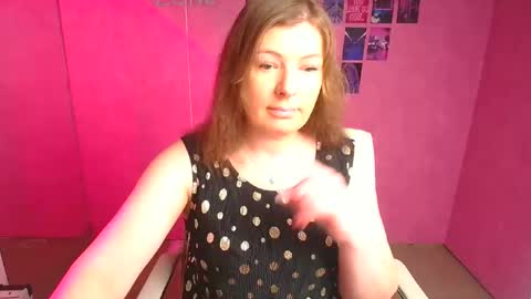 Molly online show from March 8, 2026, 12:31 pm