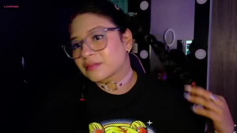 Molly online show from May 15, 2026, 4:08 am