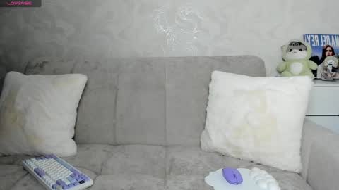 Snapshot of molly_sweetbaby chatting on December 8, 2024, 9:19 pm Ill tell you when were private online show from December 8, 2024, 9:19 pm