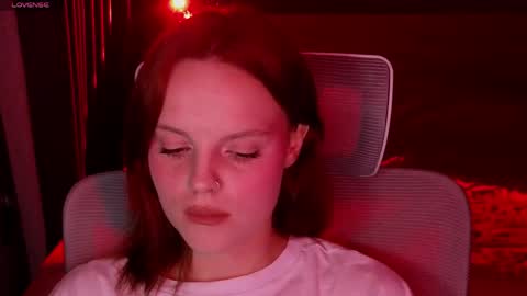 Molly online show from May 3, 2026, 2:23 pm
