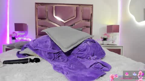 Molly  online show from March 12, 2025, 2:34 pm