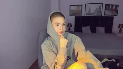 Taisha online show from December 28, 2024, 7:01 pm