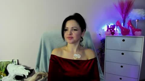 Molly online show from April 1, 2026, 1:41 pm