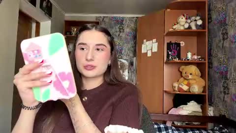 Molly online show from July 10, 2026, 9:45 am