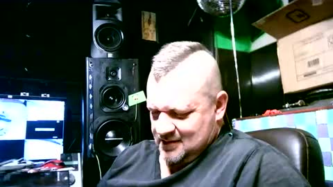 Snapshot of molsfatboy chatting on March 23, 2026, 4:16 am fatcock online show from March 23, 2026, 4:16 am