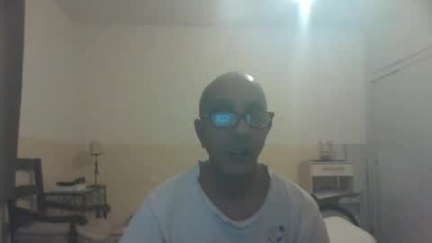 Snapshot of moment71200 chatting on January 6, 2025, 9:22 pm moment71200 online show from January 6, 2025, 9:22 pm